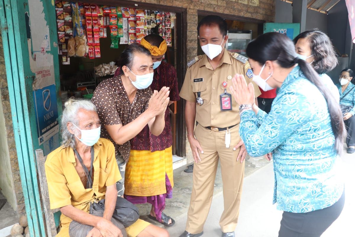 podiumnews.com-PKK Badung Pantau Vaksinasi Disabilitas dan ODGJ di Kutsel